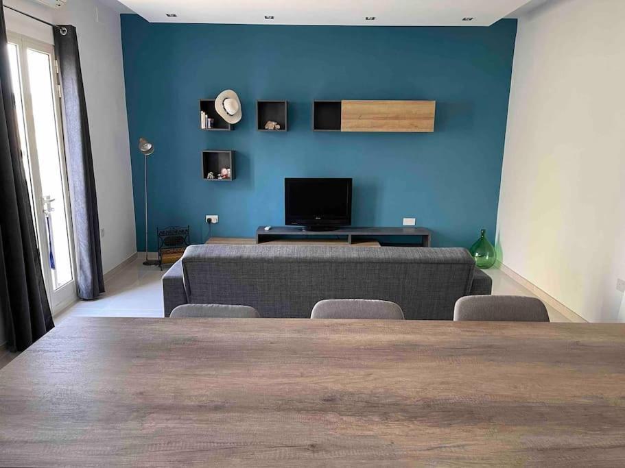 Sunset Apt Modern 1 Bedroom Apt Near The Beach Birzebbuga Exterior photo